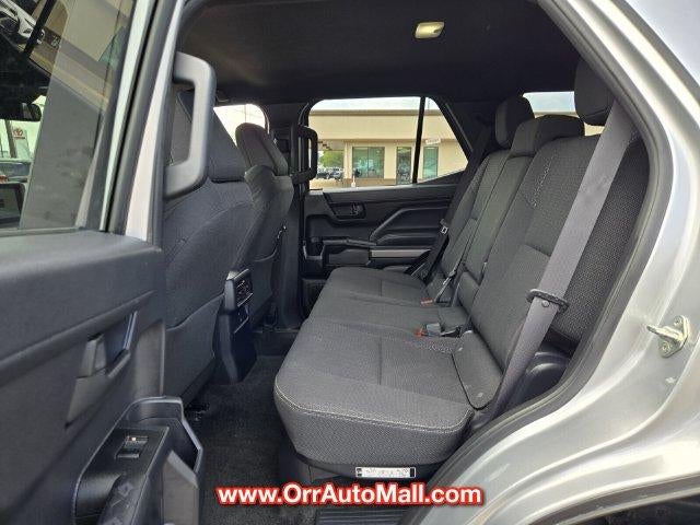 2025 Toyota 4Runner SR5 4WD (GS)