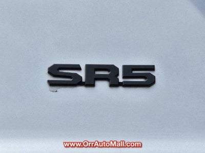 2025 Toyota 4Runner SR5 4WD (GS)