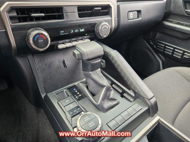 2025 Toyota 4Runner SR5 4WD (GS)