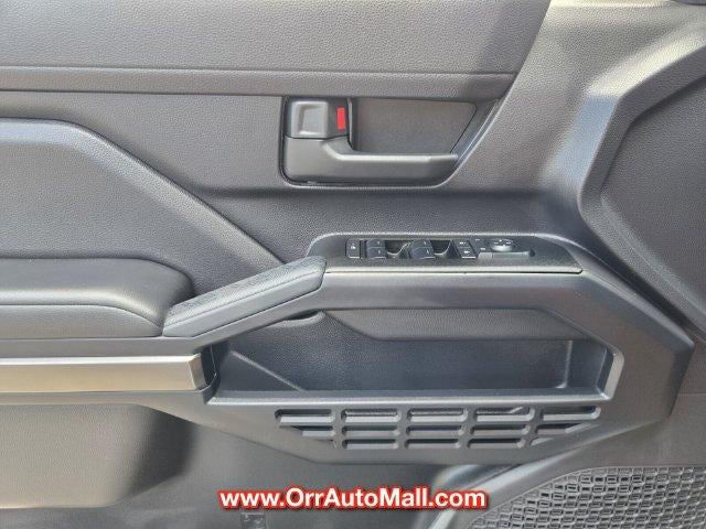 2025 Toyota 4Runner SR5 4WD (GS)