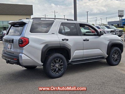 2025 Toyota 4Runner SR5 4WD (GS)