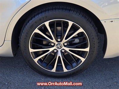 2018 Toyota Camry SE Auto (SE)