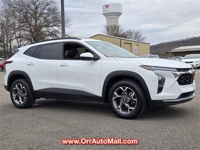 2025 Chevrolet Trax FWD 4dr LT