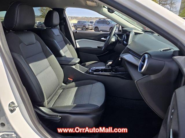 2025 Chevrolet Trax FWD 4dr LT