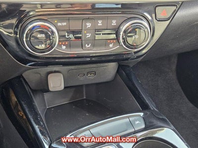 2025 Chevrolet Trax FWD 4dr LT