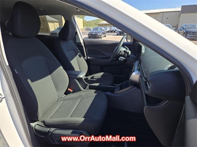 2024 Hyundai KONA SEL FWD