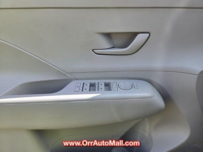 2025 Hyundai KONA SEL Convenience FWD