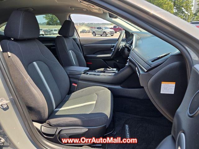 2023 Hyundai SONATA Hybrid Blue 2.0L *Ltd Avail*