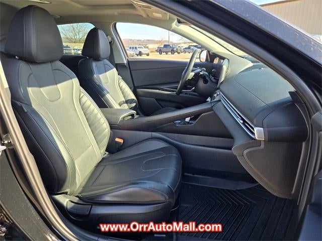 2023 Hyundai ELANTRA Limited IVT
