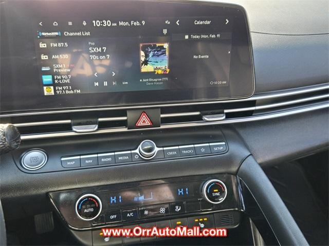 2023 Hyundai ELANTRA Limited IVT