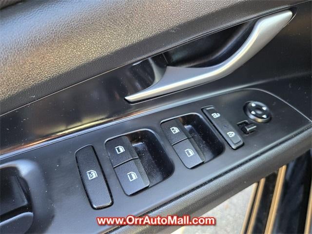 2023 Hyundai ELANTRA Limited IVT