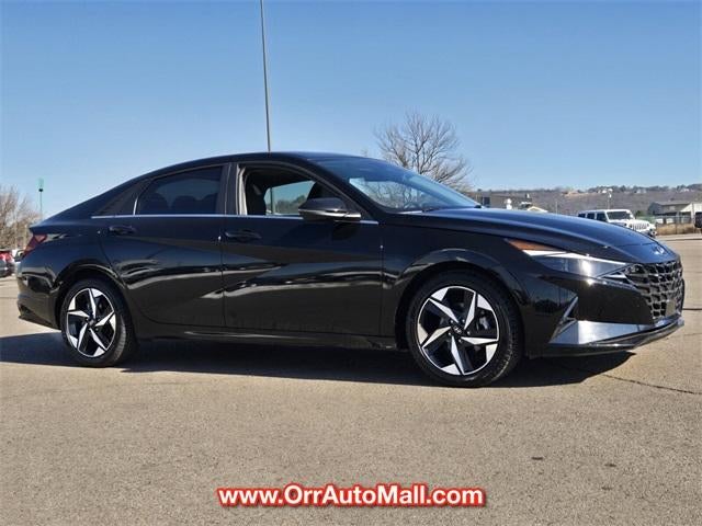 2023 Hyundai ELANTRA Limited IVT