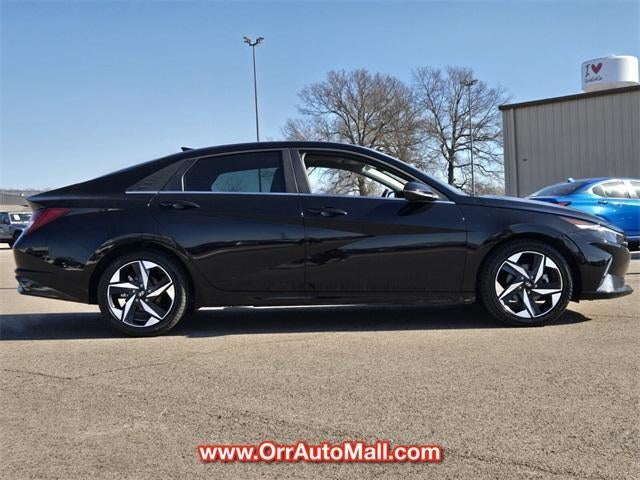 2023 Hyundai ELANTRA Limited IVT