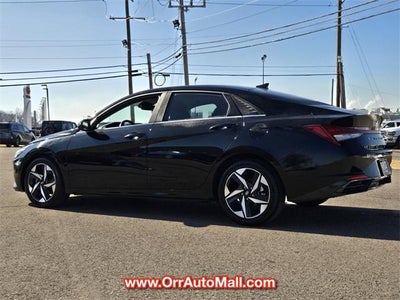 2023 Hyundai ELANTRA Limited IVT