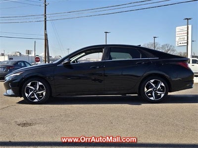 2023 Hyundai ELANTRA Limited IVT