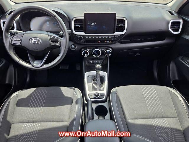 2025 Hyundai VENUE Limited IVT