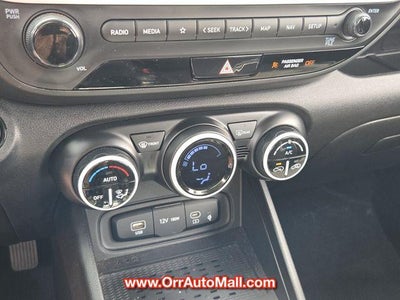 2025 Hyundai VENUE Limited IVT