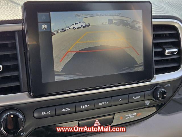 2025 Hyundai VENUE SEL IVT