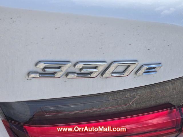 2021 BMW 330e Plug-In Hybrid