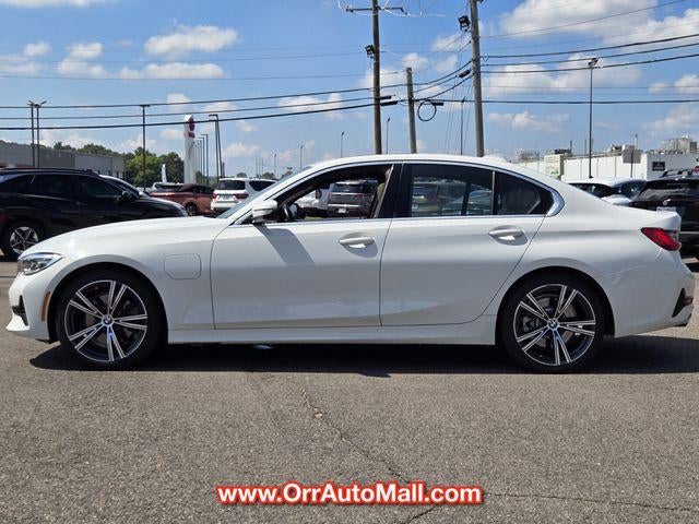 2021 BMW 330e Plug-In Hybrid