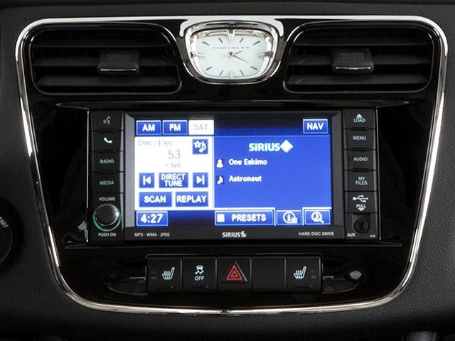 2014 Chrysler 200 4dr Sdn LX