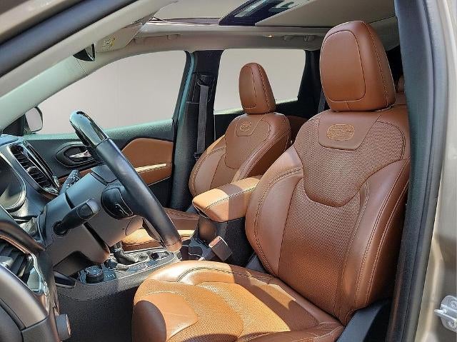 2019 Jeep Cherokee Overland 4x4
