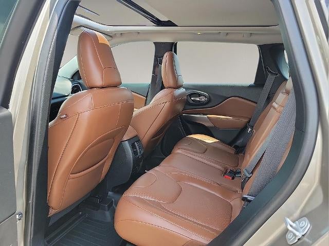 2019 Jeep Cherokee Overland 4x4