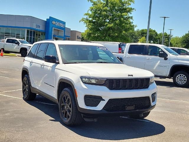 2025 Jeep Grand Cherokee Altitude 4x4
