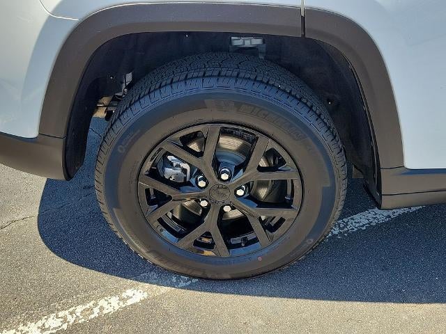 2025 Jeep Grand Cherokee Altitude 4x4