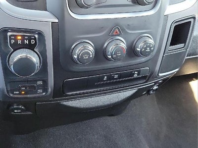 2024 RAM 1500 Classic Warlock 4x4 Crew Cab 5'7" Box