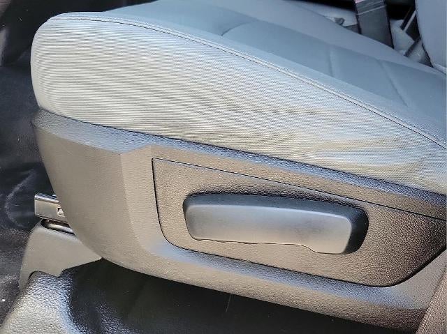 2020 RAM 1500 Classic SLT 4x4 Crew Cab 6'4" Box