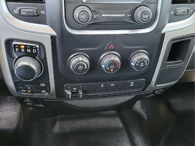 2020 RAM 1500 Classic SLT 4x4 Crew Cab 6'4" Box