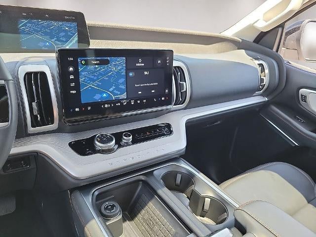 2025 Ford Expedition Active 4x4