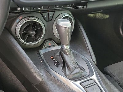 2023 Chevrolet Camaro 2dr Coupe 1LT