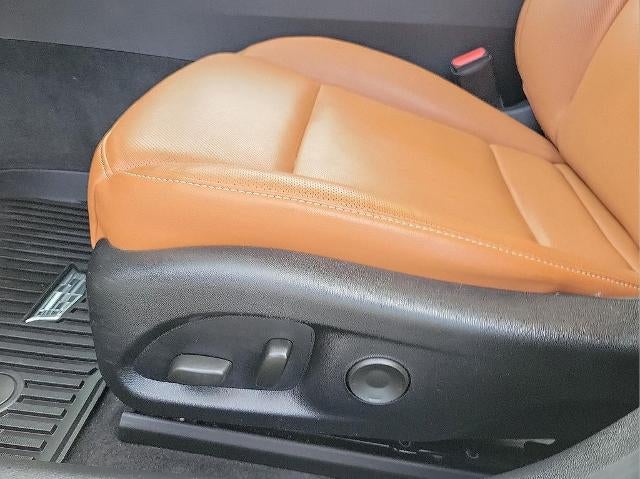 2023 Cadillac CT4 4dr Sdn Premium Luxury