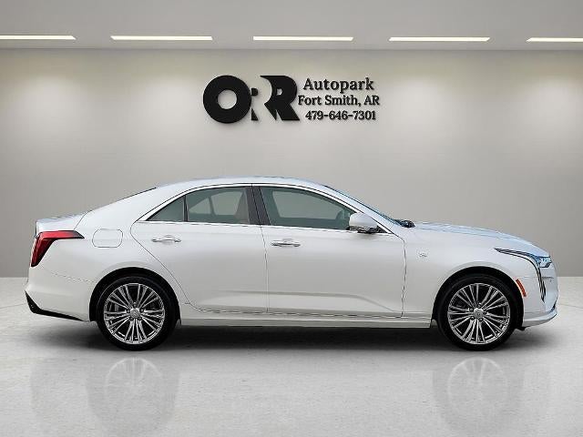 2023 Cadillac CT4 4dr Sdn Premium Luxury