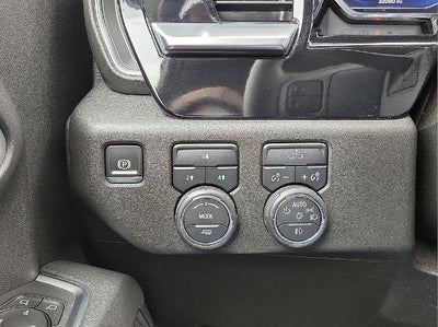 2025 Chevrolet Silverado 2500 HD Crew Cab Standard Box 4-Wheel Drive LT