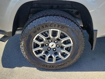 2024 Chevrolet Colorado Crew Cab Short Box 4-Wheel Drive Z71