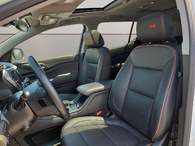 2023 GMC Acadia AWD AT4