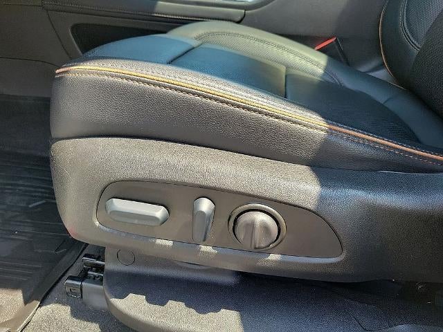 2023 GMC Acadia AWD AT4