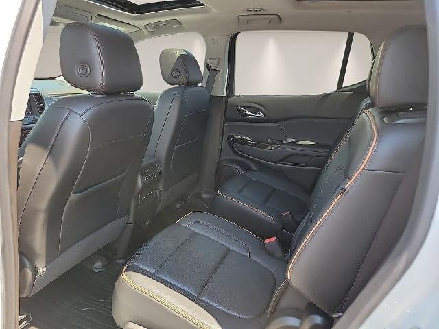 2023 GMC Acadia AWD AT4