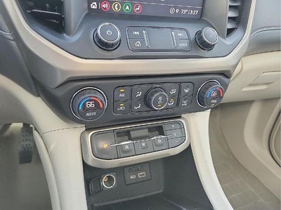 2022 GMC Acadia FWD Denali