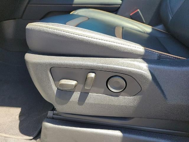 2023 GMC Yukon 4WD 4dr AT4