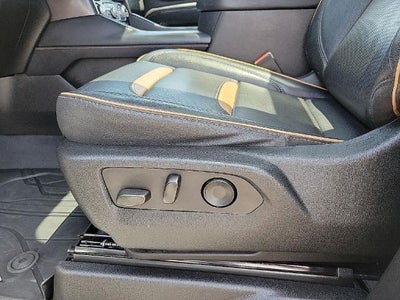 2023 GMC Yukon 4WD 4dr AT4