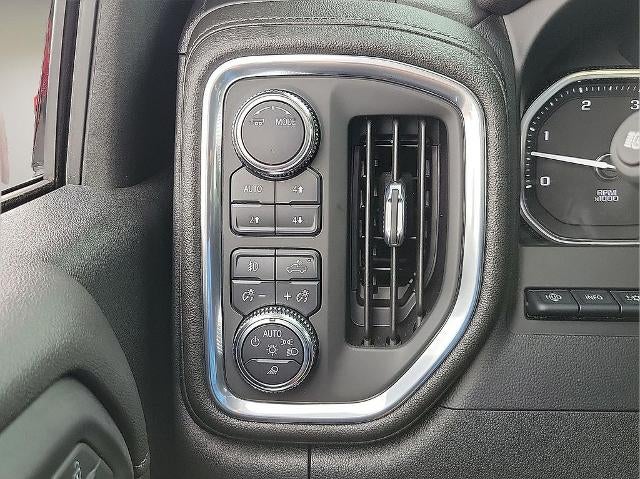 2022 GMC Sierra 3500HD Crew Cab Long Box 4-Wheel Drive Denali