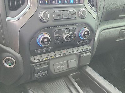 2022 GMC Sierra 3500HD Crew Cab Long Box 4-Wheel Drive Denali