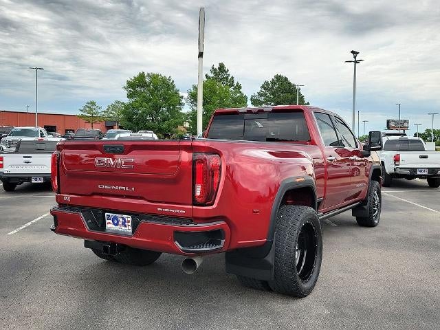 2022 GMC Sierra 3500HD Crew Cab Long Box 4-Wheel Drive Denali