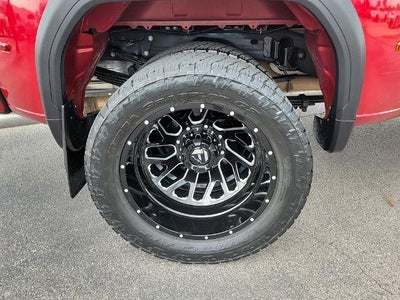 2022 GMC Sierra 3500HD Crew Cab Long Box 4-Wheel Drive Denali