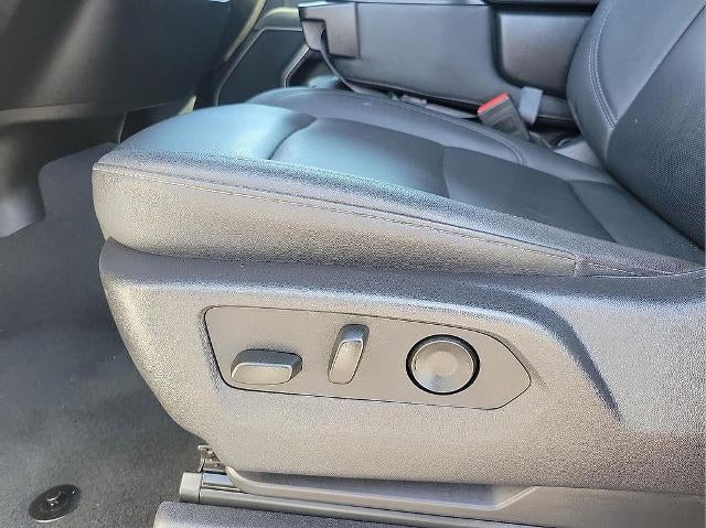 2025 GMC Sierra 1500 Crew Cab Short Box 4-Wheel Drive SLT