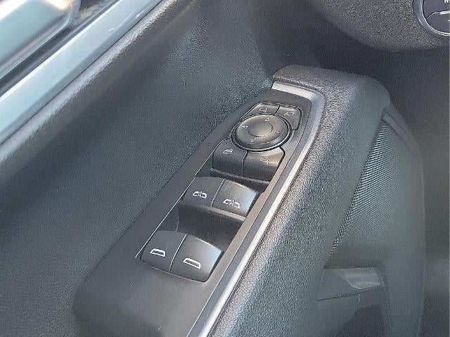 2025 GMC Sierra 1500 Crew Cab Short Box 4-Wheel Drive SLT